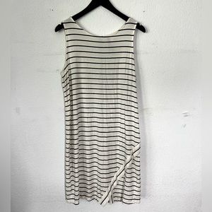 Kensie Sleeveless Dress